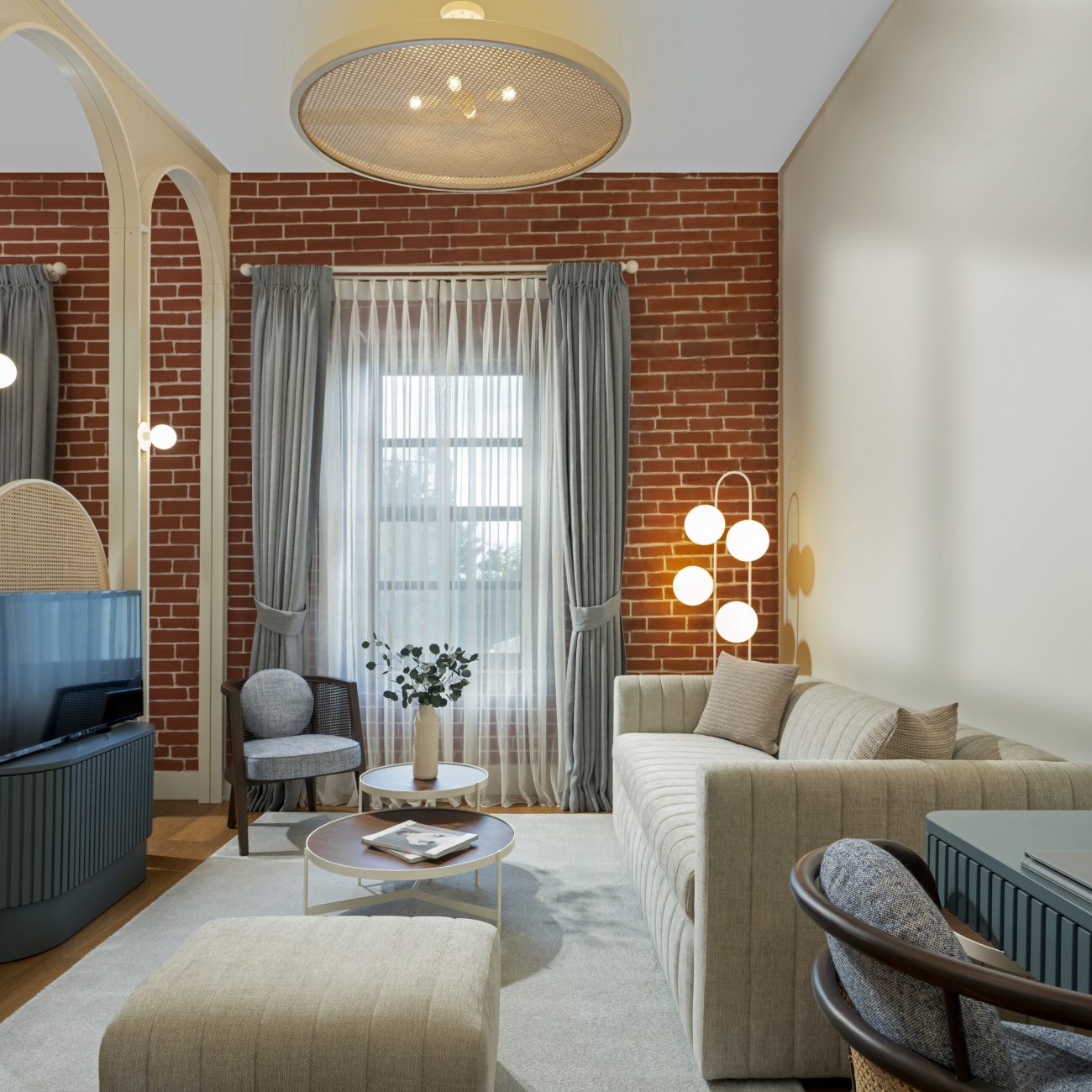 Historical Suite 1